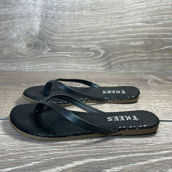 Tkees Black Thong Stars Toddler Girl Size 10/EUR 28 Slip On Flip Flop Sandals - Picture 3 of 10